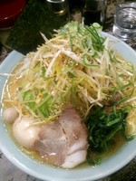 「豚骨味噌ネギラーメン」@横浜家系ラーメン ほどが家の写真
