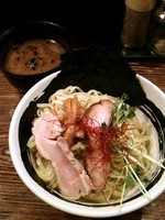 「つけそば大盛り」@麺場 浜虎 横浜店の写真