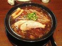 「熟成醤油ラーメン（麺大盛）」@古式ラーメン 鶴亀の写真