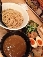 「超濃厚魚介とんこつつけ麺スペシャル」@つけめん らーめん 春樹 高田馬場店の写真