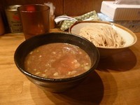 「濃厚つけ麺　並盛」@馳走麺 狸穴の写真