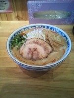 「白味噌らあめん　大盛り　880円　冬限定」@麺屋 花菱の写真