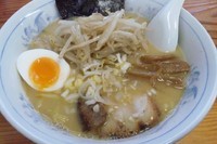 「とんこつ味噌ラーメン 680円」@ラーメン 利尻 北茨城本店の写真