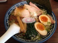 「中華そば・煮玉子入り麺（￥750）」@白河中華そば 弘流の写真