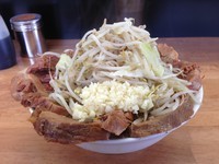 「ラーメン小豚W 1100円」@マキシマムザラーメン 初代 極の写真