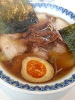 「バラトロチャーシュー麺950円＋味玉・海苔100円」@春木屋 めんめんの写真