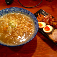 「絶品煮干醤油ラーメン、トロ豚トッピング」@麺屋 天翔の写真