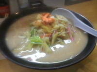 「爆発ちゃんぽん（大盛り）」@長崎屋の写真