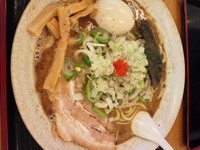 「らーめん（大）＋味玉」@つけめん・らあめん 福は内の写真