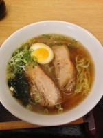 「しょうゆらぁめん」@らぁめん 一福○ちゃんの写真