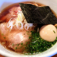 「あごだし（醤油）+全部のせ 1,040円 +辛肉ご飯」@喜元門 水戸笠原店の写真