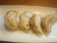 「焼餃子(4ケ) 360円」@中華料理 南山の写真