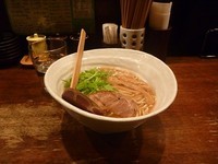 「らーめん」@神泉のらぁめん屋 うさぎの写真