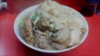 「小豚 750円 ヤサイニンニクアブラ」@ラーメン二郎 西台駅前店の写真