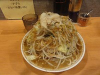 「豚カレーG　750円　野菜少しマシ/ニンニク/脂」@豚星。の写真