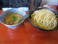 「かれあつ特盛950円、つけだれお代わり時とろけるチーズ100」@二代目狼煙 本店 葉隠製麺の写真