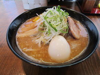 「味玉秩父味噌らーめん」@麺屋たつみ 喜心 狭山店の写真