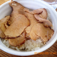「ラーメン 680円＋チャーシュー丼(無料)」@らぁめん 想縁の写真