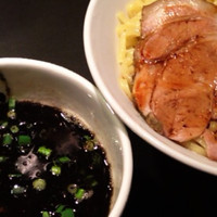 「黒 相傳つけ麺 ¥1000」@麺屋武蔵 武骨相傳の写真