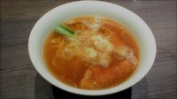 「まるごと羅臼 鮭らぁ麺 醤油味」@支那そばや 本店の写真