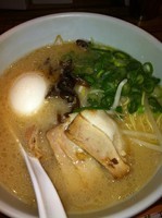 「白＋Ｂランチ１００＋クーポン３枚（味玉、ハーフ餃子、替え玉）」@IPPUDO TAO TOKYOの写真