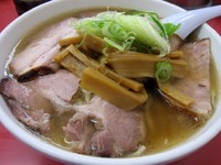 「手打チャーシューメン ７００円」@一品香 今宮店の写真