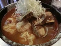 「浅蜊辛そば（850円）+海老ワンタン（300円）」@麺匠 呉屋の写真