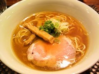 「追い鰹中華そば」@らぁ麺 やまぐちの写真