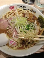 「ラーメン（750円）」@TOKYO UNDER GROUND RAMEN 頑者の写真