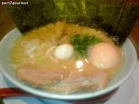 「特製豚骨醤油(880円)」@清六家 本店女組の写真