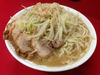 「大豚（850円）アブラニンニク」@ラーメン二郎 湘南藤沢店の写真