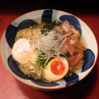 「上とりそば ¥850」@らーめん天神下 大喜の写真