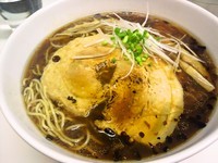 「源醤らぁ麺」@麺や金時の写真