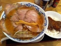 「チャーシューそば」@支那そばや 月やの写真