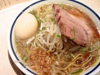 「醤油ラーメン＋煮玉子」@神名備の写真