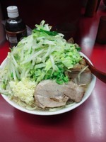 「大豚野菜ニンニク」@ラーメン二郎 中山駅前店の写真