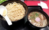 「つけ麺　７１４円　大盛り３００ｇ」@ジパング軒の写真
