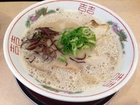 「博多ラーメン (600円)」@博多とんこつ 真咲雄の写真