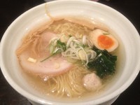 「鶏だし塩ラーメン」@吉田商店の写真