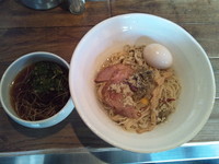 「つけめん(中盛)(あつもり)+味玉」@新宿 モモンガの写真