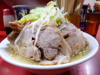 「大豚らーめん」@ラーメン二郎 大宮店の写真