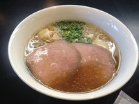 「贅沢焼牛らぁ麺」@牛骨らぁ麺 マタドール 本店の写真