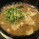 とんこつラーメン（ネギマシ＋デキコテ）＋細麺替え玉
