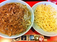 「チャーシューやさいつけそば 並」@丸長 目白店の写真