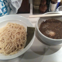 「煮魚つけ麺 味玉サービス」@麺屋錦 新橋の写真