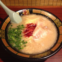 「天然とんこつラーメン790円」@一蘭 アトレ上野 山下口店の写真