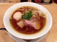 「味玉醤油そば」@Japanese Soba Noodles 蔦の写真