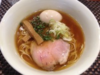 「味玉追い鰹中華そば（850円）」@らぁ麺 やまぐちの写真