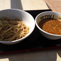 「辛つけめん¥850」@つけめんTETSU ららぽーと豊洲マリーナキッチン店の写真