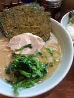 「ラーメン、のり」@横浜家系ラーメン 家家家 飯田橋店の写真